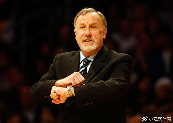 半岛登录入口-NBA名帅离世享年79岁！勇士官方追悼：他的传奇生涯影响了无数人|阿德尔曼|国王|里克·阿德尔曼|篮球|萨克拉门托国王队_新浪体育_新浪新闻